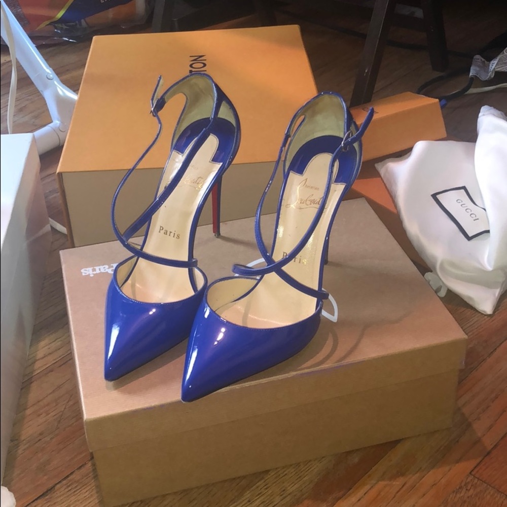 Electric blue patent leather Christian Louboutin